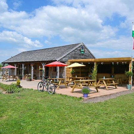 1-Bed Pod Cabin In Beautiful Surroundings Wrexham Kültér fotó