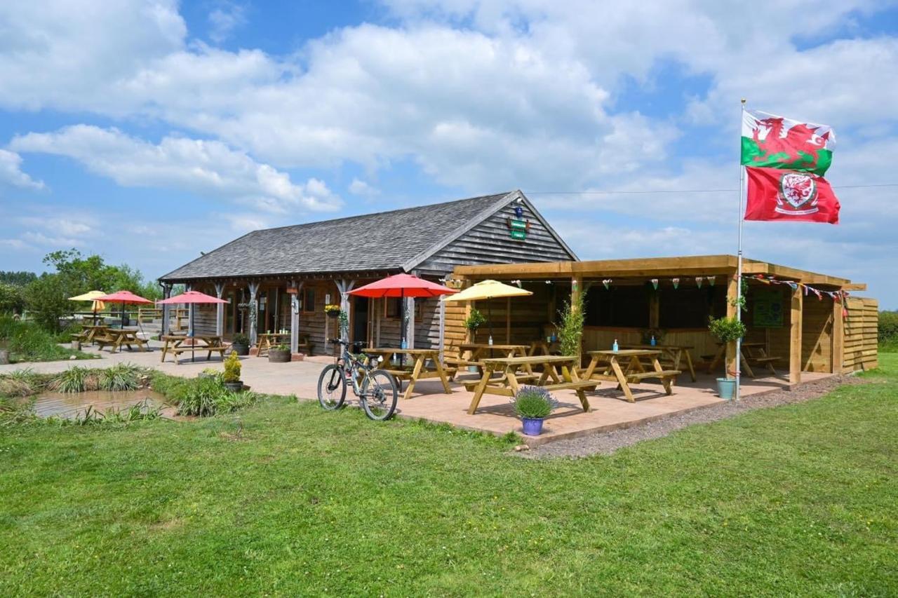1-Bed Pod Cabin In Beautiful Surroundings Wrexham Kültér fotó